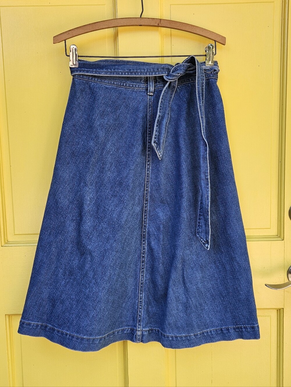 GAP Denim 100% Cotton Wrap A-Line Midi Skirt Tie Waist XS Blue